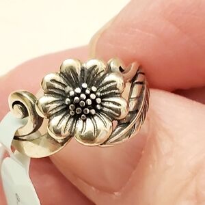 Isabella M Sterling Silver Floral Ring, Size 7, New With Tags
